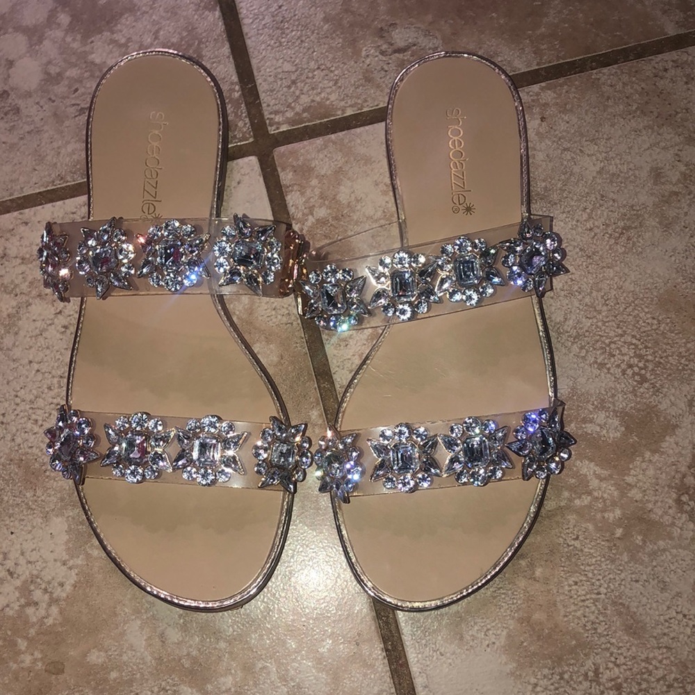 Shoe Dazzle slip on flat sandals - size is 5.5
